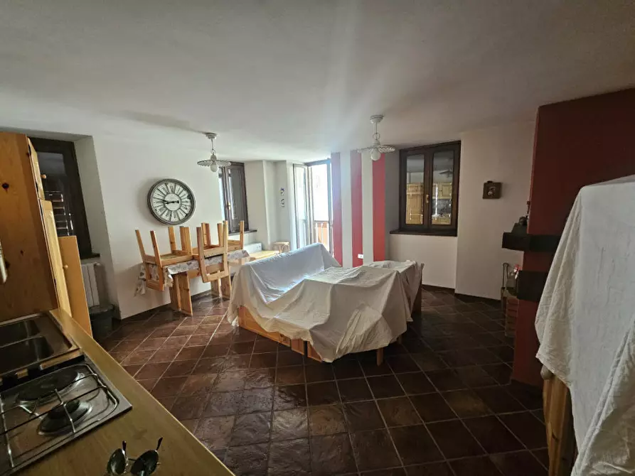 Immagine 2 di Appartamento in vendita  in Via dei Canacci a Pellizzano