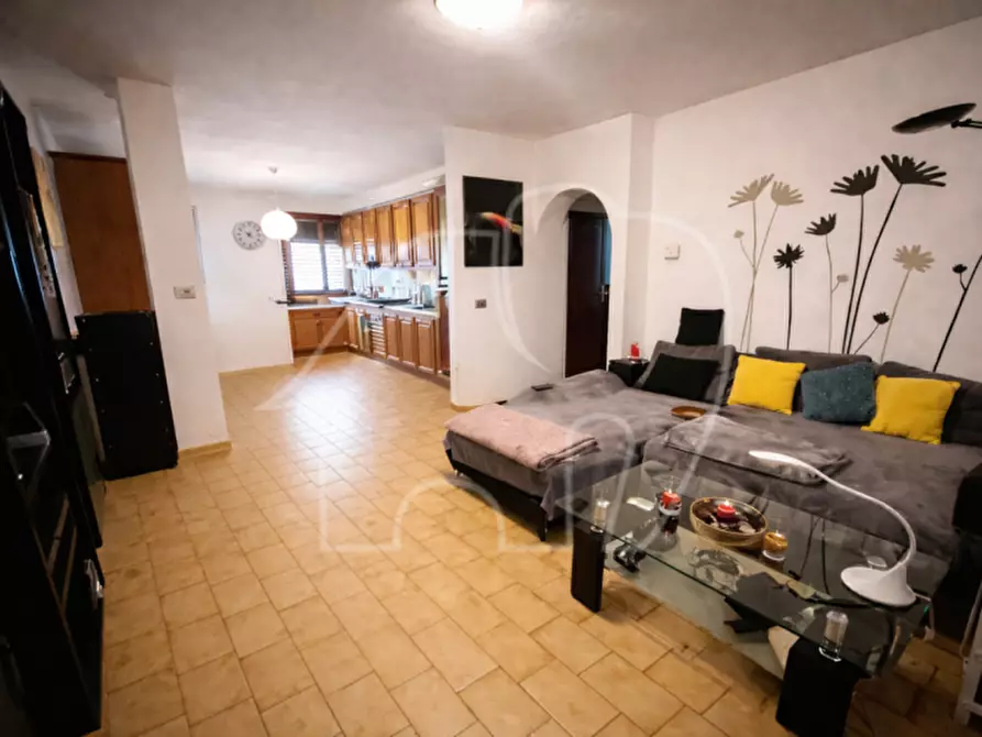 Immagine 4 di Appartamento in vendita  in Via Villotta a Roverè Della Luna