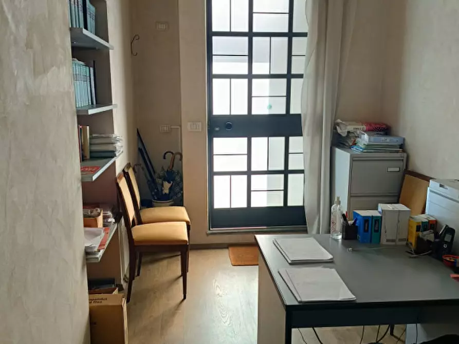 Immagine 3 di Ufficio in vendita  in Via della Biblioteca   4 a Casale Monferrato