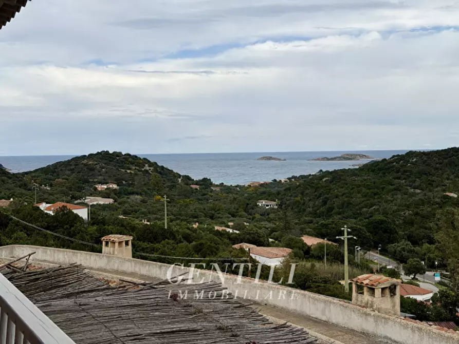 Immagine 10 di Appartamento in vendita  a Arzachena