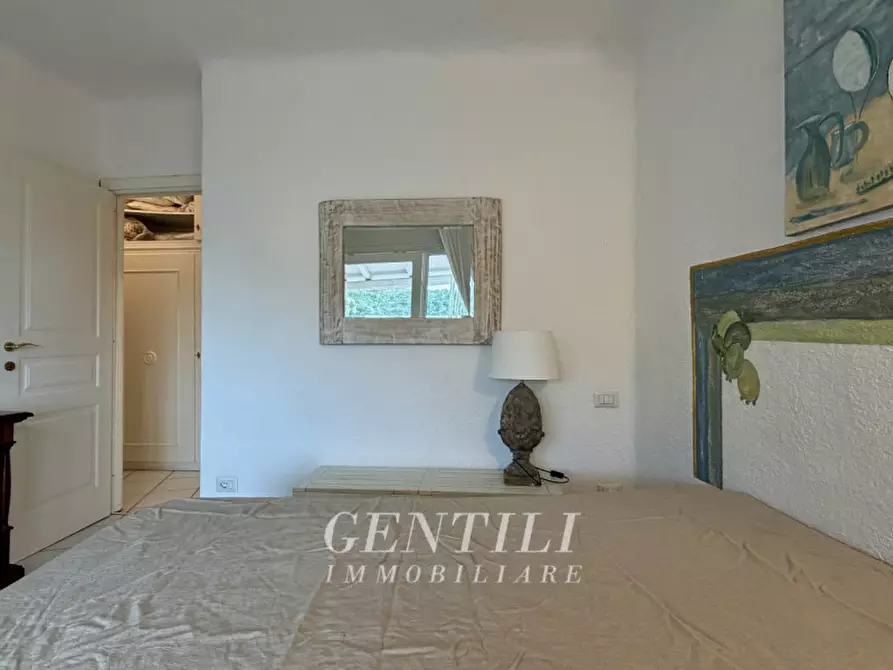 Immagine 16 di Appartamento in vendita  a Arzachena