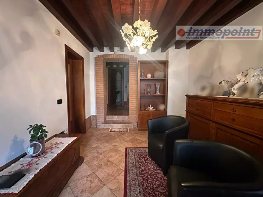 Immagine 8 di Rustico / casale in vendita  in Viale Asiago a Bassano Del Grappa
