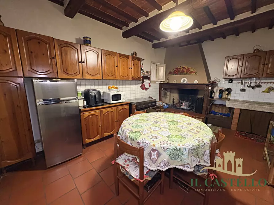 Immagine 4 di Rustico / casale in vendita  in Strada provinciale di Petrignano del Lago a Castiglione Del Lago