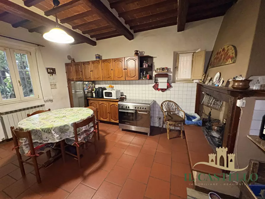 Immagine 5 di Rustico / casale in vendita  in Strada provinciale di Petrignano del Lago a Castiglione Del Lago