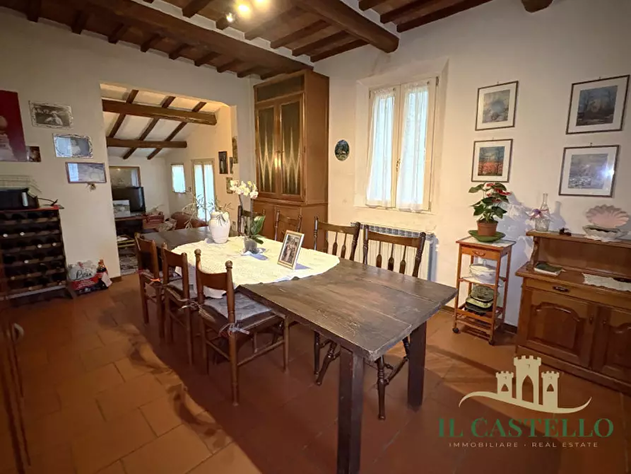 Immagine 11 di Rustico / casale in vendita  in Strada provinciale di Petrignano del Lago a Castiglione Del Lago