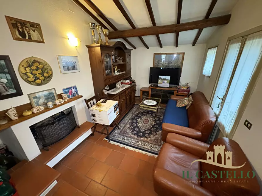 Immagine 14 di Rustico / casale in vendita  in Strada provinciale di Petrignano del Lago a Castiglione Del Lago