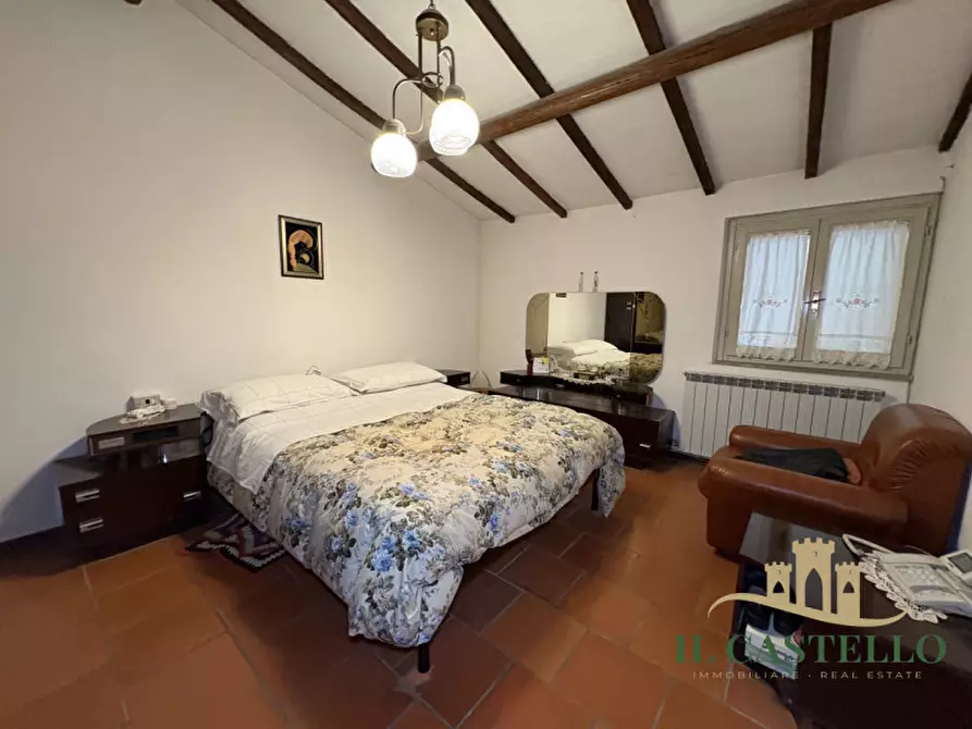 Immagine 25 di Rustico / casale in vendita  in Strada provinciale di Petrignano del Lago a Castiglione Del Lago