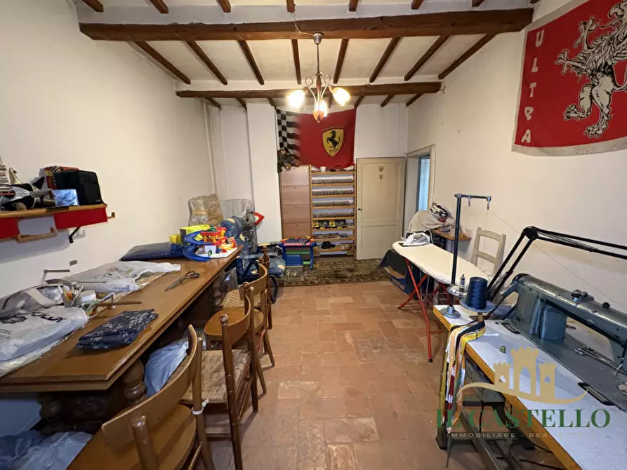 Immagine 32 di Rustico / casale in vendita  in Strada provinciale di Petrignano del Lago a Castiglione Del Lago