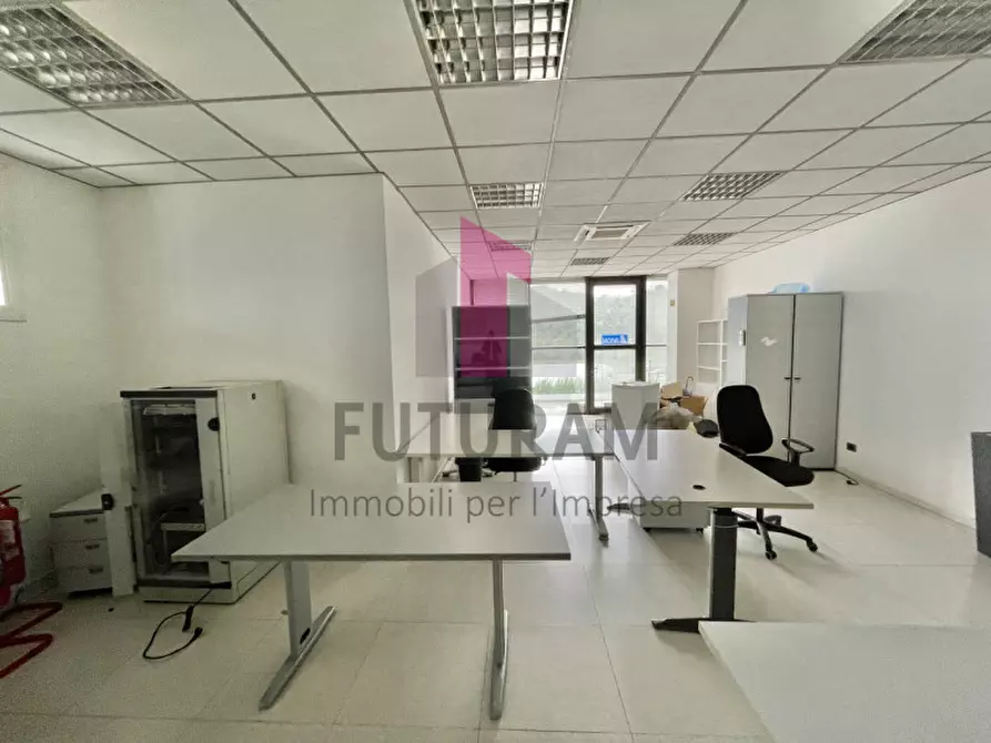 Immagine 13 di Ufficio in affitto  a Altavilla Vicentina