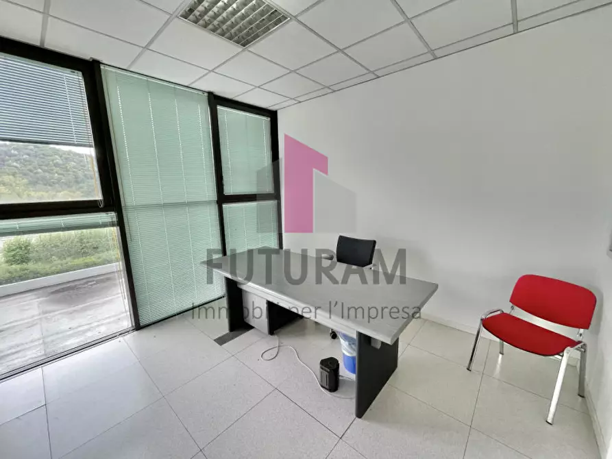 Immagine 25 di Ufficio in affitto  a Altavilla Vicentina