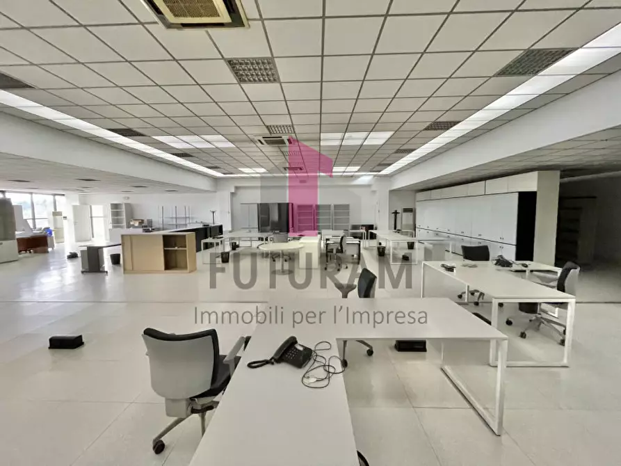 Immagine 11 di Ufficio in affitto  a Altavilla Vicentina