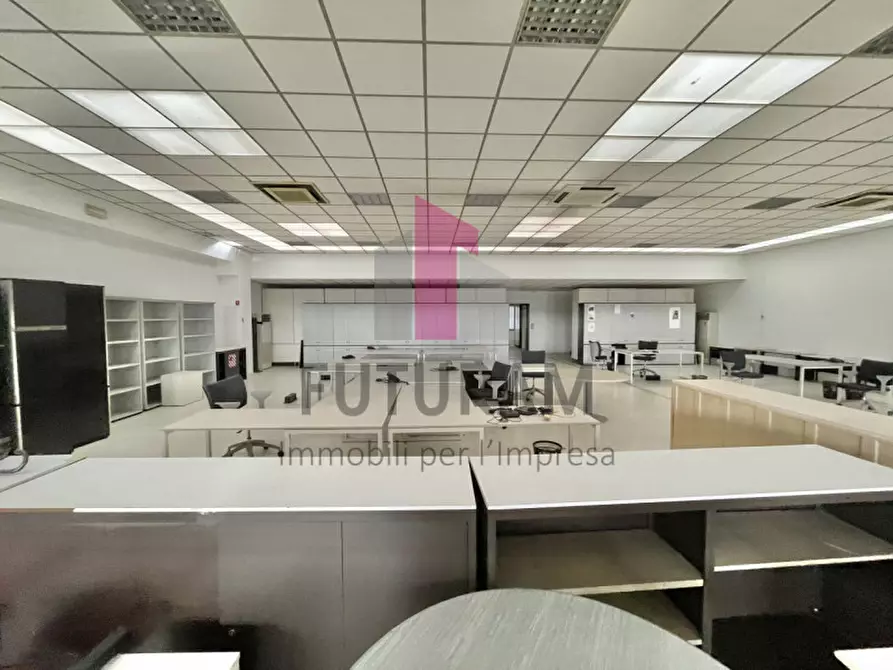 Immagine 17 di Ufficio in affitto  a Altavilla Vicentina