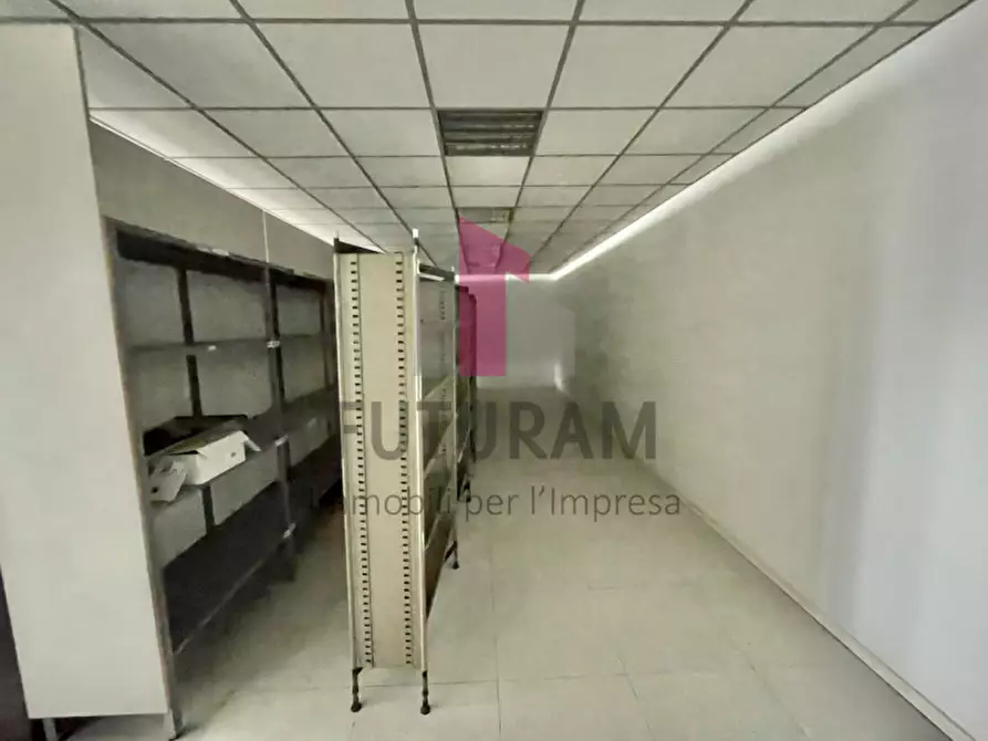Immagine 23 di Ufficio in affitto  a Altavilla Vicentina
