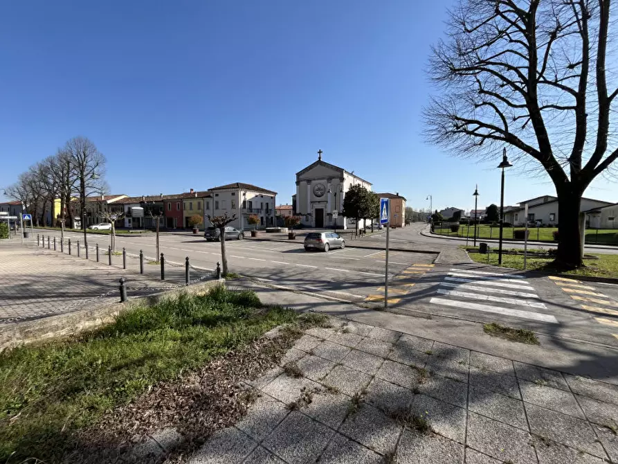 Immagine 6 di Attività commerciale in vendita  in Via Ore a Barbarano Mossano