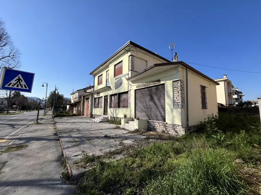 Immagine 8 di Attività commerciale in vendita  in Via Ore a Barbarano Mossano