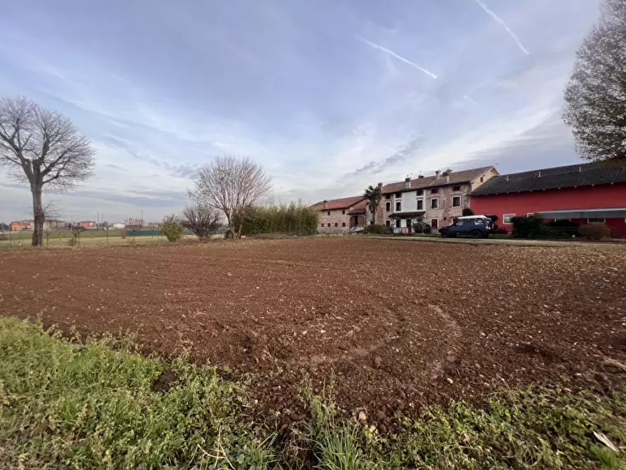Immagine 4 di Terreno in vendita  in via chiodo a Isola Vicentina
