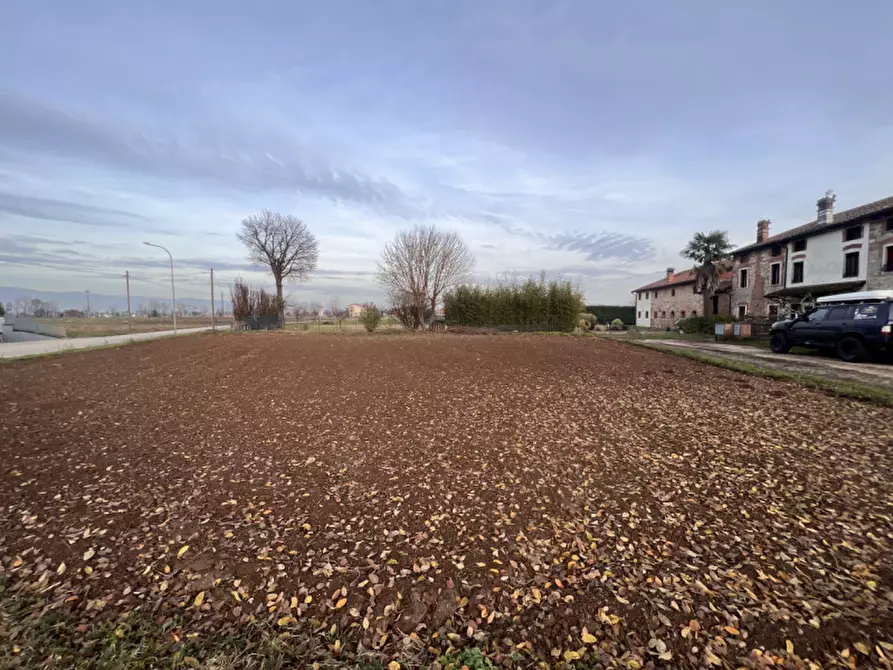 Immagine 5 di Terreno in vendita  in via chiodo a Isola Vicentina