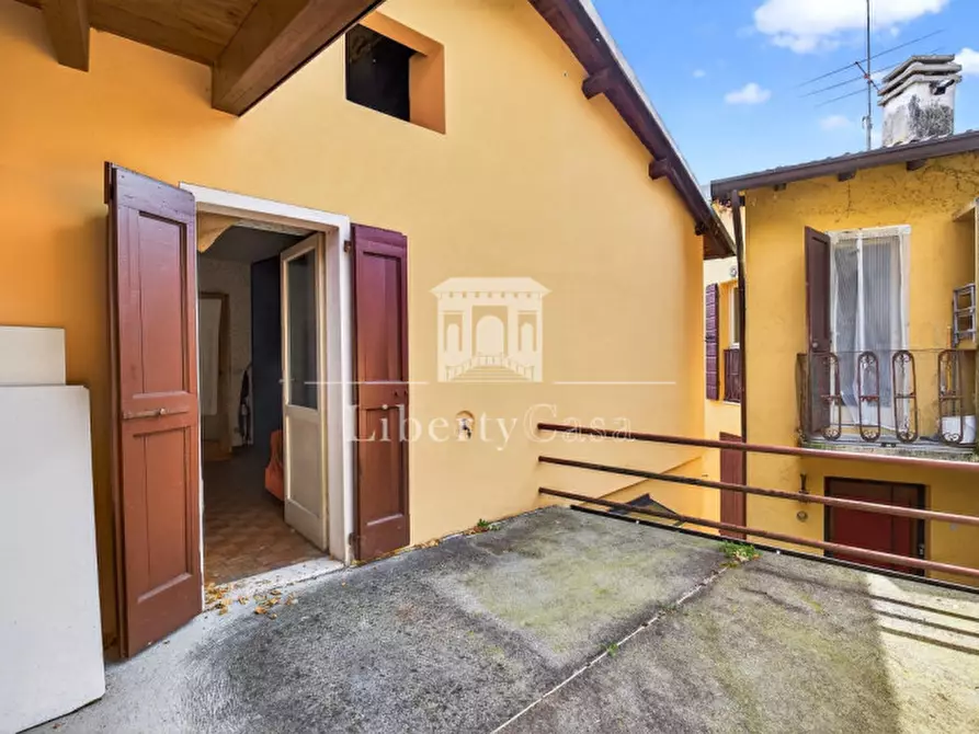 Immagine 13 di Villetta a schiera in vendita  in Via Largo Landi a Gardone Riviera