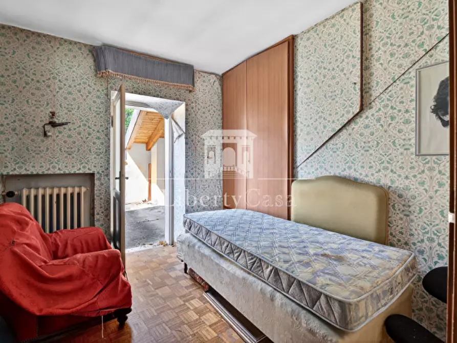 Immagine 17 di Villetta a schiera in vendita  in Via Largo Landi a Gardone Riviera