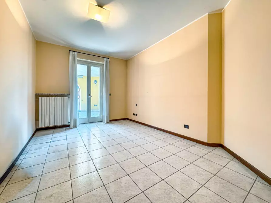 Immagine 18 di Appartamento in vendita  in Via IV Novembre 27 a Borgomanero