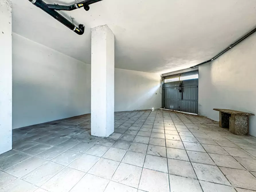 Immagine 31 di Appartamento in vendita  in Via IV Novembre 27 a Borgomanero