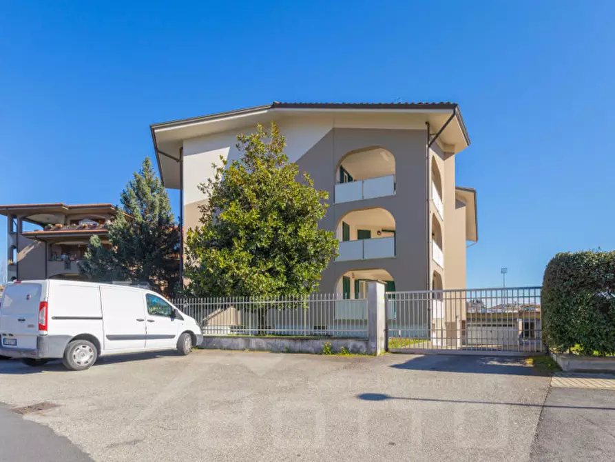 Immagine 32 di Appartamento in vendita  in Via IV Novembre 27 a Borgomanero