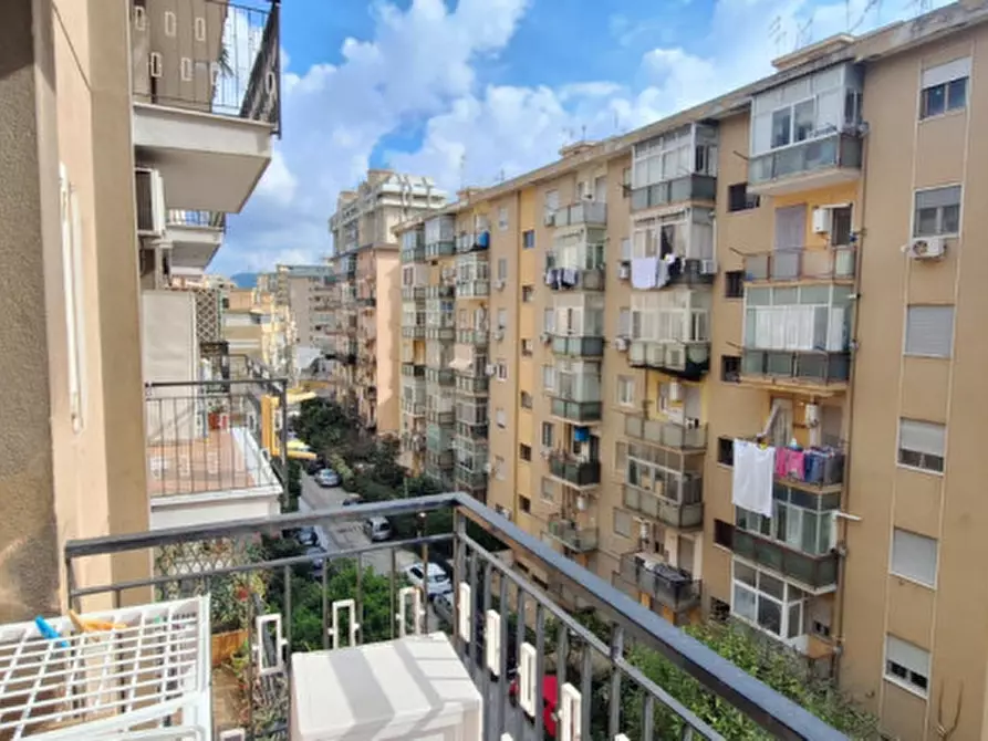 Immagine 11 di Appartamento in vendita  in Via Francesco Borromini 4 a Palermo