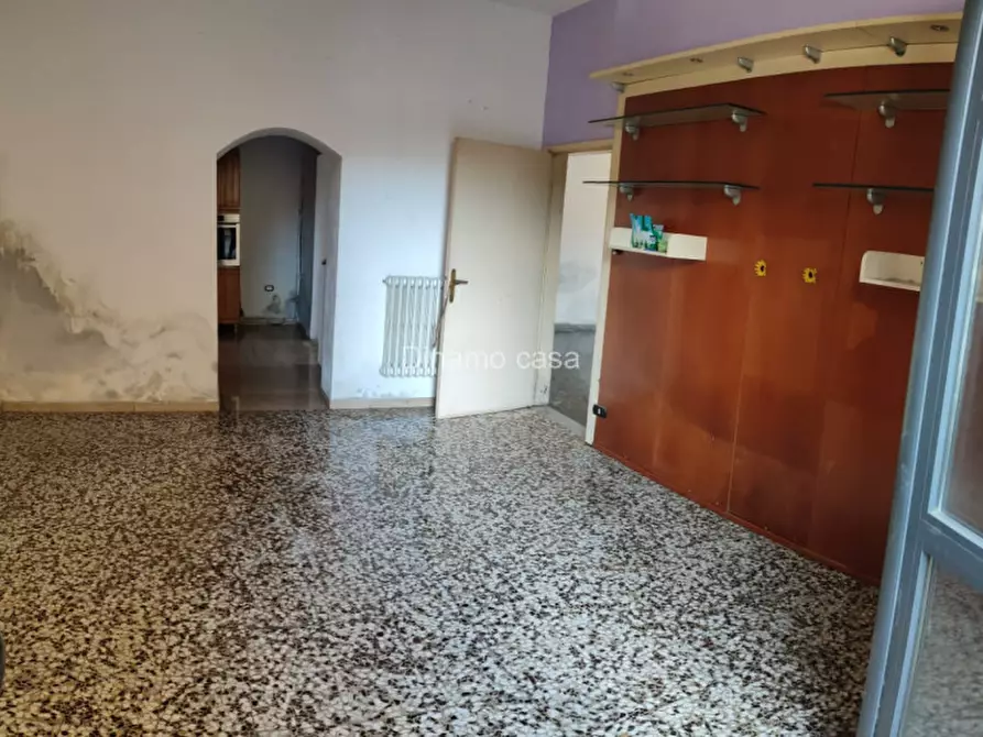 Immagine 2 di Casa indipendente in vendita  in Via del Borrino a Prato