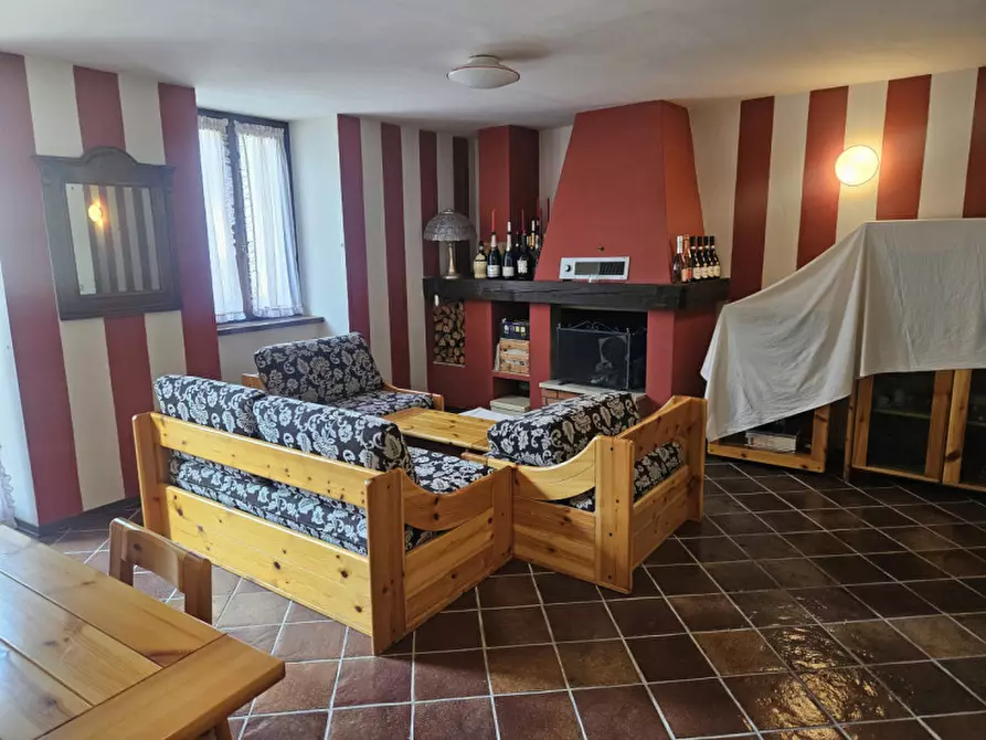 Immagine 2 di Appartamento in vendita  in Via dei Gallina a Pellizzano