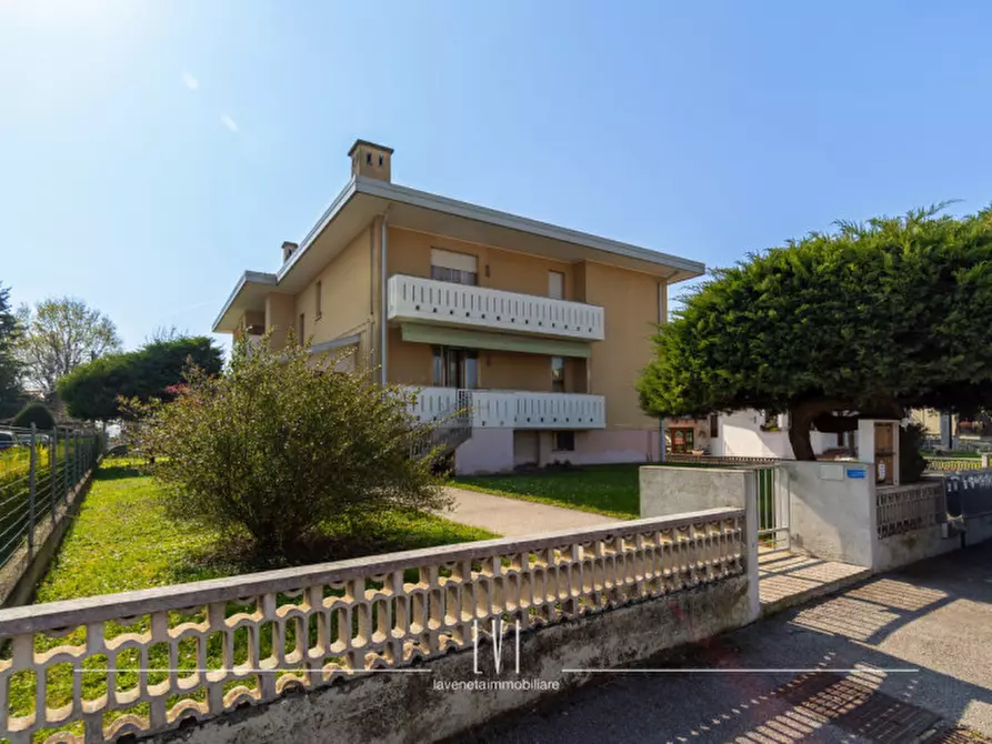 Immagine 27 di Appartamento in vendita  in via allende 45 a Santo Stino Di Livenza