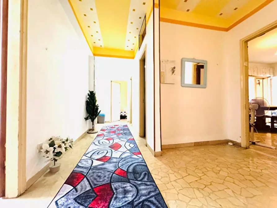 Immagine 2 di Appartamento in vendita  a Venezia