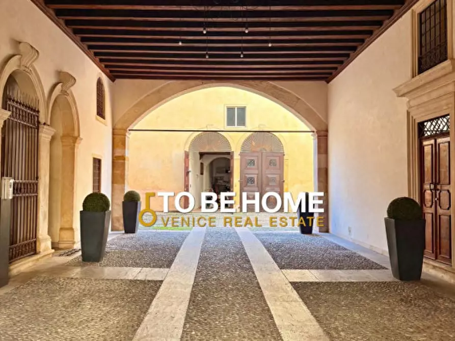 Immagine 18 di Attico in vendita  in Piazzetta santo stefano vicenza a Vicenza