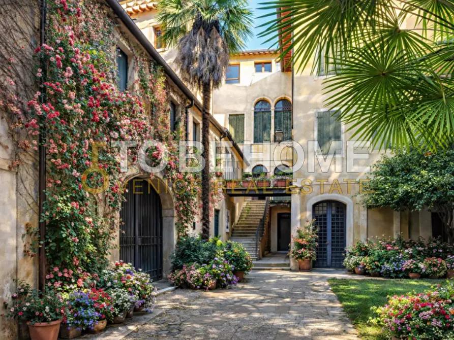 Immagine 26 di Palazzo in vendita  in Via Orazio Marinali a Bassano Del Grappa
