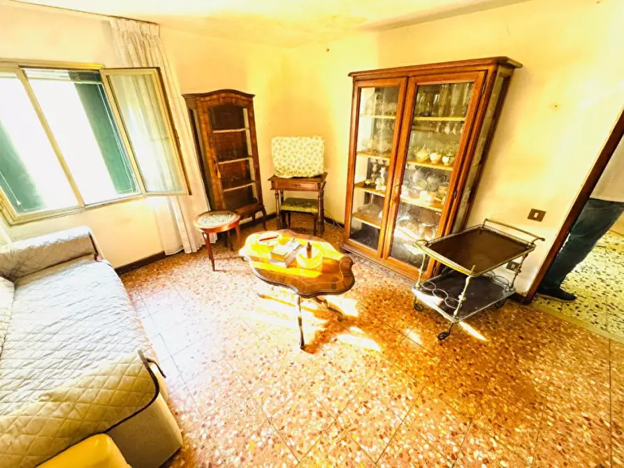 Immagine 10 di Appartamento in vendita  in venezia santa croce a Venezia