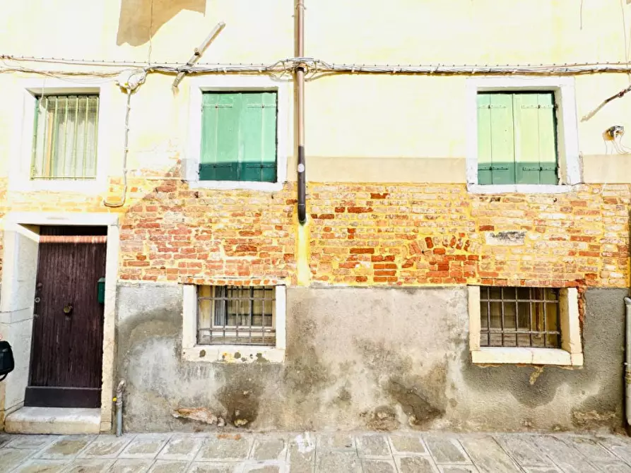 Immagine 20 di Appartamento in vendita  in venezia santa croce a Venezia