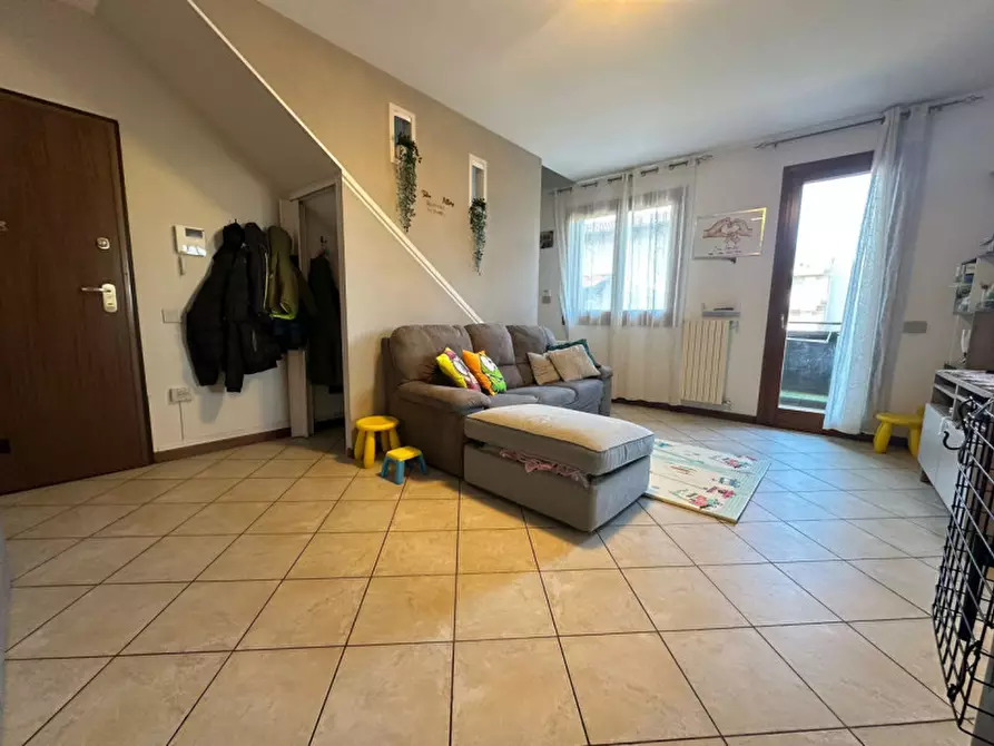 Immagine 1 di Appartamento in vendita  in Via Ungaretti a Villafranca Padovana