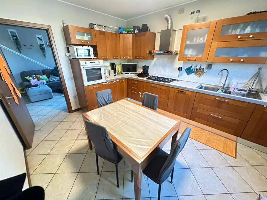 Immagine 4 di Appartamento in vendita  in Via Ungaretti a Villafranca Padovana
