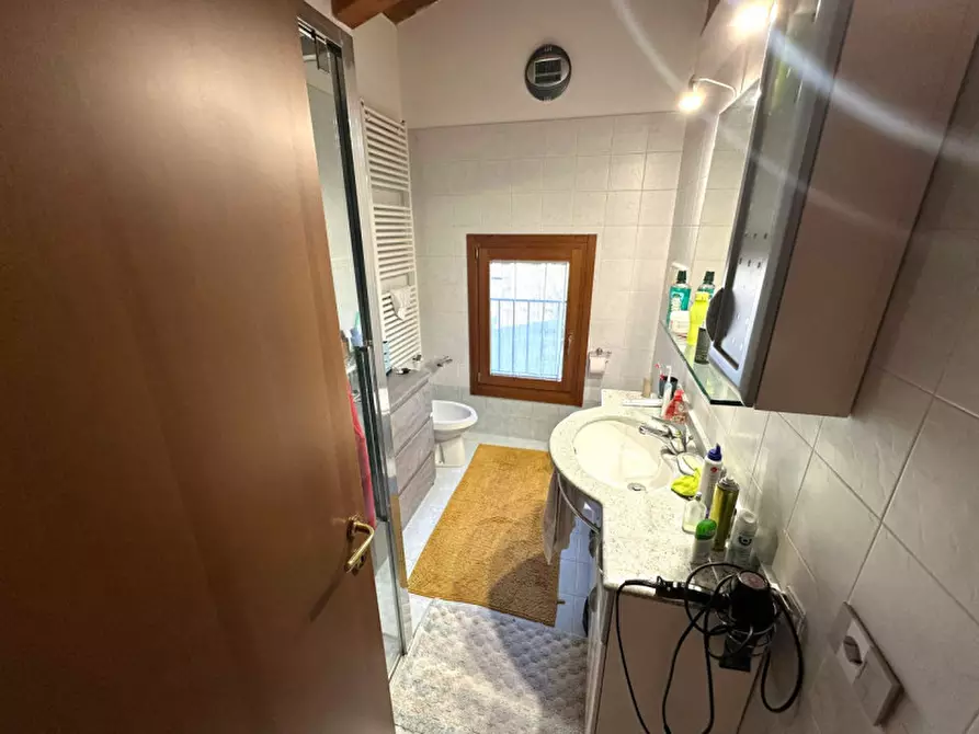 Immagine 12 di Appartamento in vendita  in Via Ungaretti a Villafranca Padovana