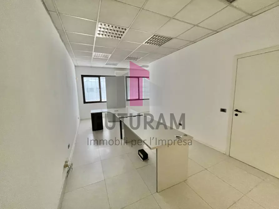 Immagine 4 di Ufficio in affitto  a Altavilla Vicentina