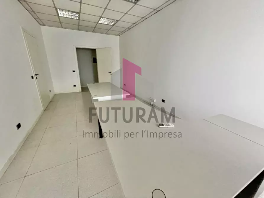 Immagine 15 di Ufficio in affitto  a Altavilla Vicentina