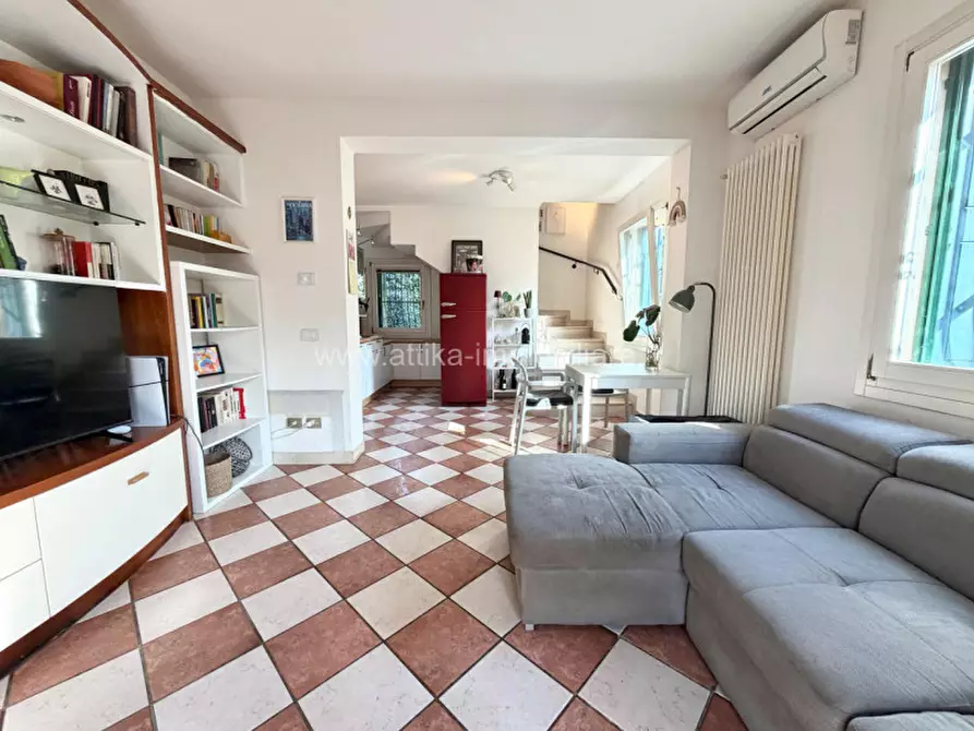 Immagine 1 di Villetta a schiera in vendita  in Vicolo Antonio Pacinotti a Albignasego