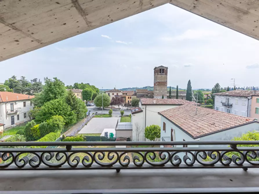 Immagine 15 di Appartamento in vendita  in Via Federico della Scala a San Pietro In Cariano