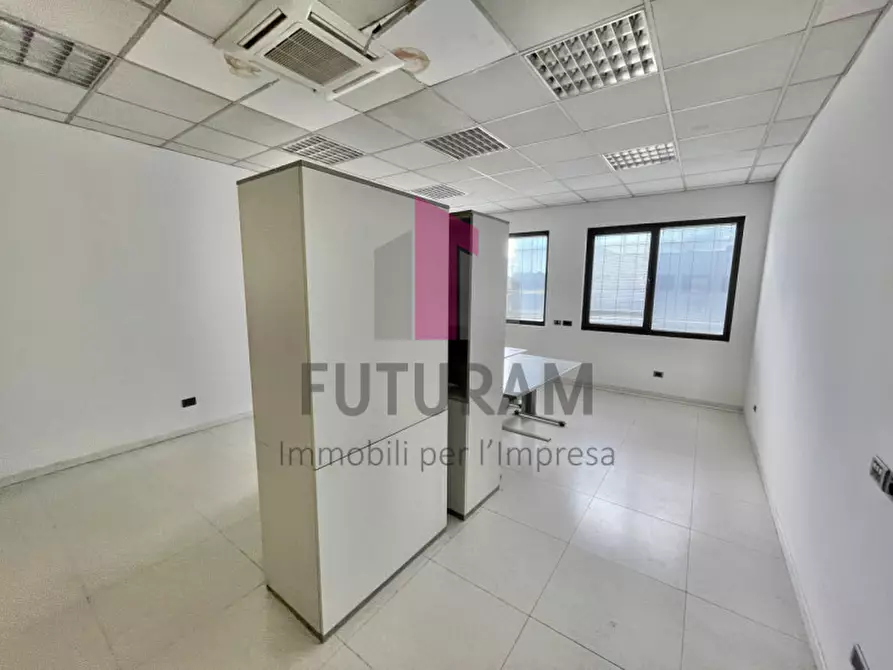 Immagine 4 di Ufficio in affitto  a Altavilla Vicentina