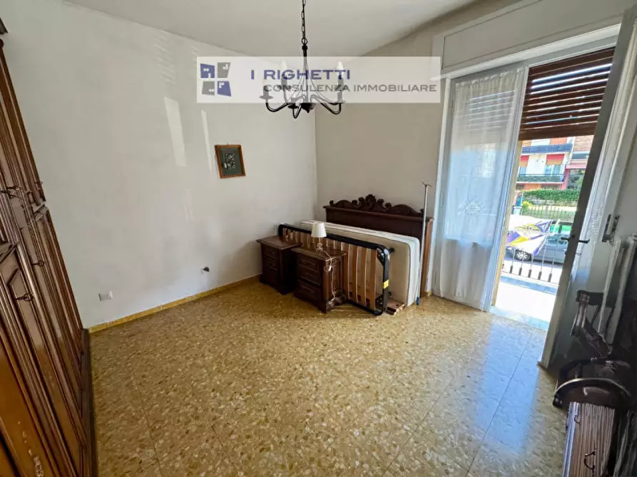 Immagine 10 di Appartamento in vendita  in via Antonio Oliosi a Verona