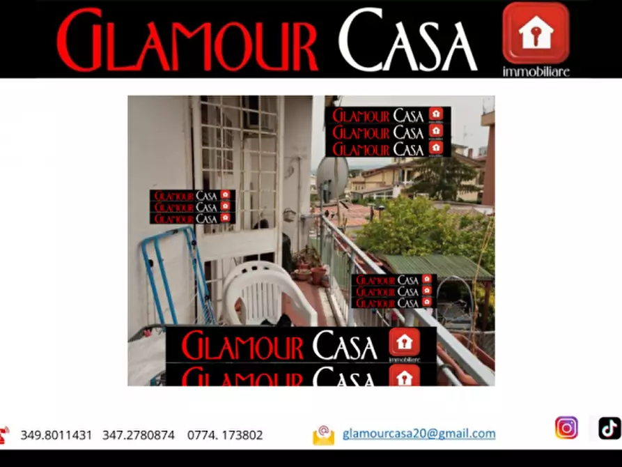 Immagine 2 di Appartamento in vendita  in Via Corato a Roma