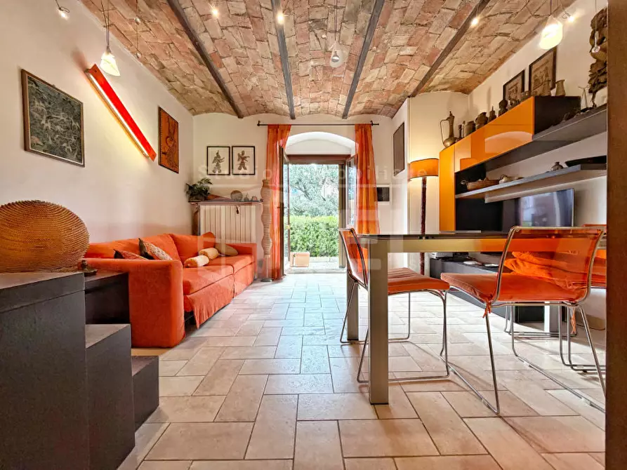 Immagine 3 di Appartamento in vendita  in Via Arturo Conti 5 a Livorno