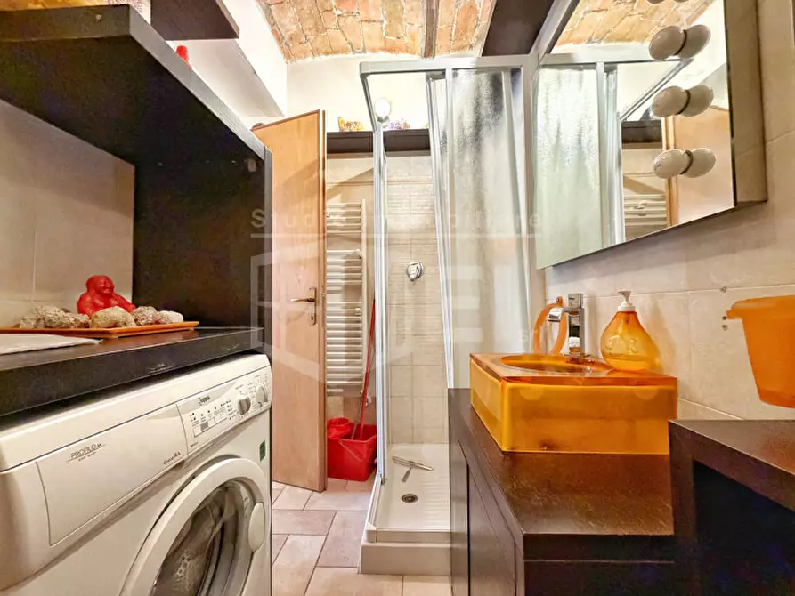 Immagine 13 di Appartamento in vendita  in Via Arturo Conti 5 a Livorno