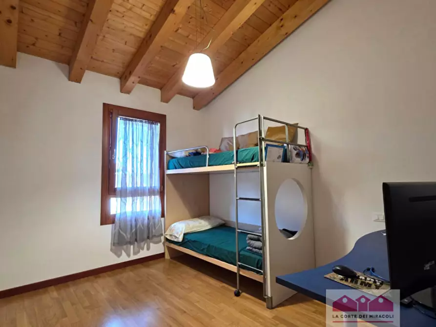 Immagine 20 di Villetta a schiera in vendita  in Via Palladio a Quinto Vicentino