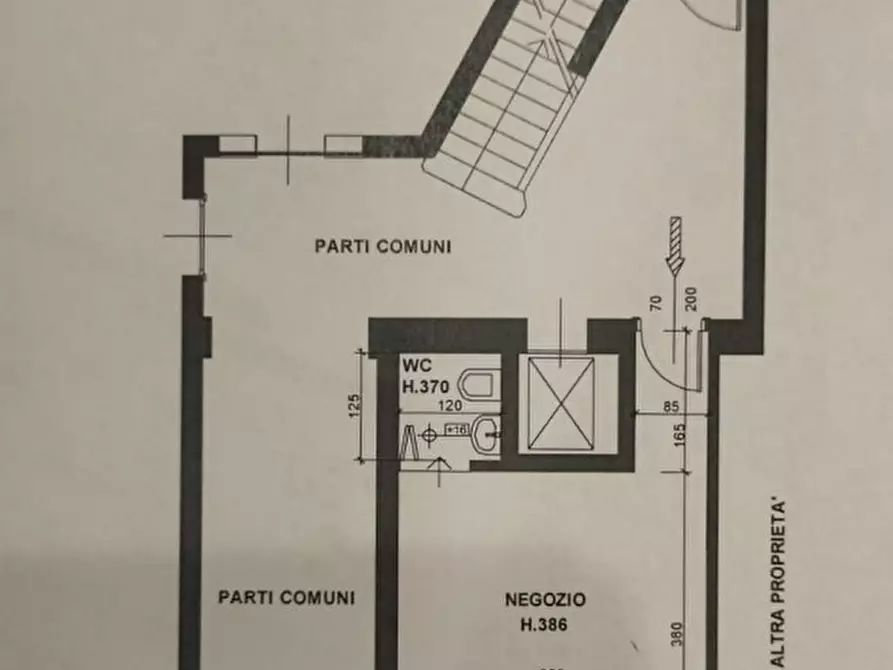 Immagine 36 di Negozio in vendita  in VIA EMILIO FAA' DI BRUNO a Milano