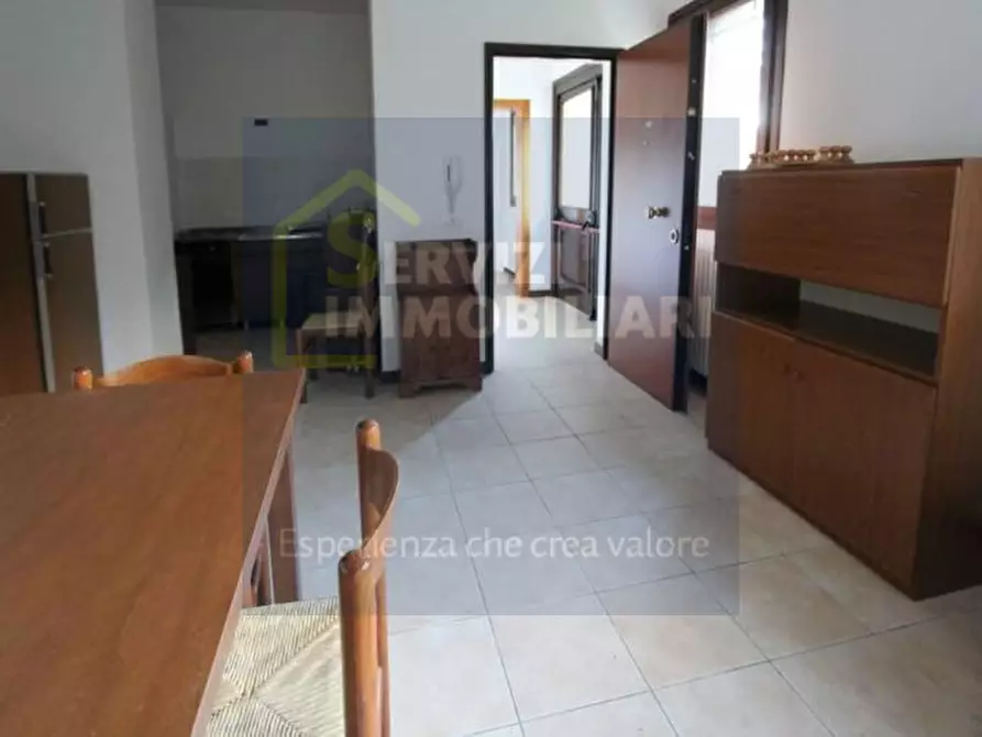 Immagine 9 di Appartamento in vendita  in via Roma a Battaglia Terme
